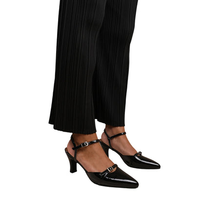 Black - Front - Where´s That From Womens-Ladies Patent Faux Leather Multi-Buckle Detail Low Heel Sandals