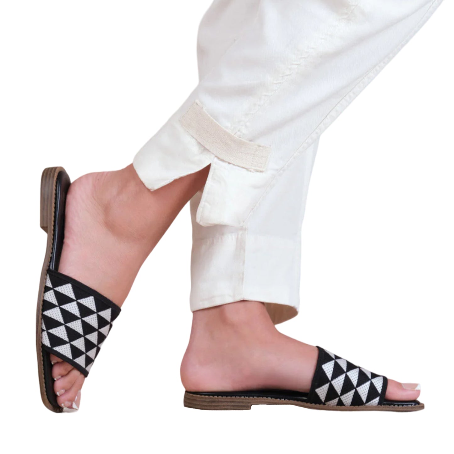 Black-White - Side - Where´s That From Womens-Ladies Sycamore Textured Single Strap Flat Sandals
