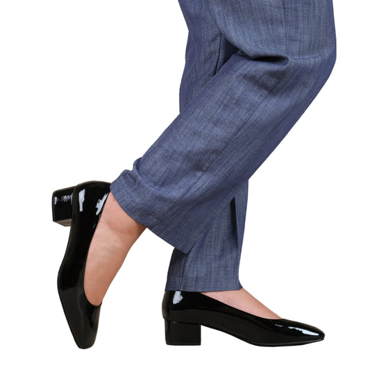 Black - Front - Where´s That From Womens-Ladies Square Toe Wide Low Block Heel Court Shoes