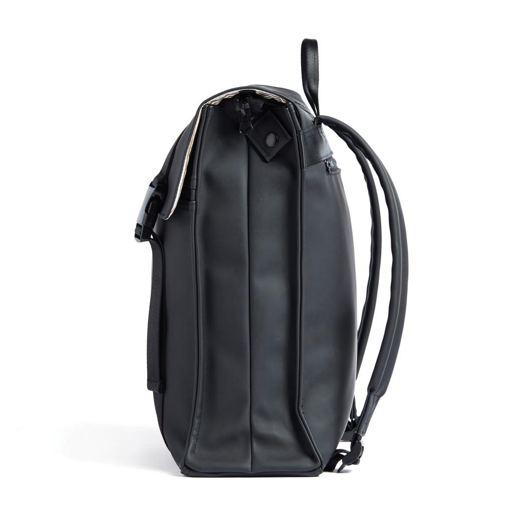 Black - Pack Shot - Vinga Baltimore 19L Backpack