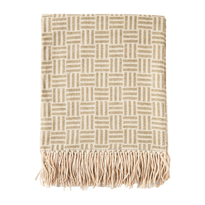 Green - Front - Vinga Lenox Geometric Throw