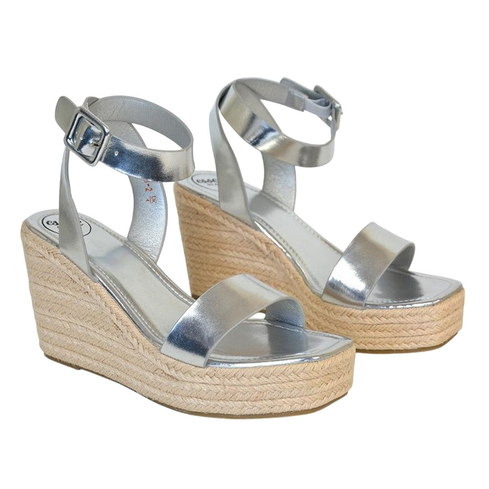 Metallic Silver - Pack Shot - XY London Womens-Ladies Linda Woven Metallic Platform Wedge Sandals