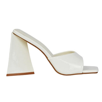 White - Side - XY London Womens-Ladies Gracia Sculptured Patent Leather Peep Toe Flared Block Heel Mules