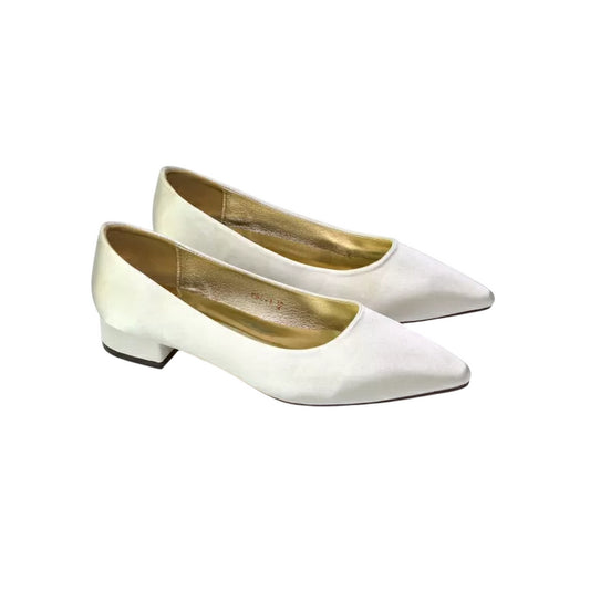 Ivory - Front - XY London Womens-Ladies Karen Pointed Bridal Low Heel Pumps