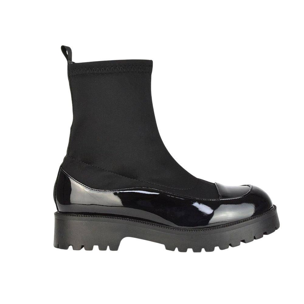 True Black - Side - XY London Womens-Ladies Kerry Patent Chunky Flat Biker Boots