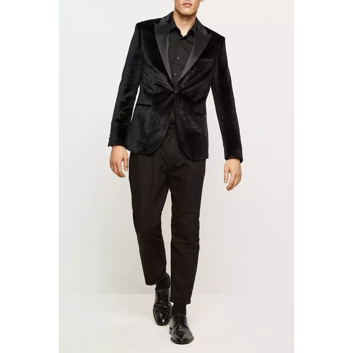 Black - Close up - Burton Mens Velvet Slim Suit Jacket