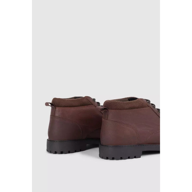 Debenhams Mens Oaktrak Ballard Leather Chukka Boots | Discounts on great Brands