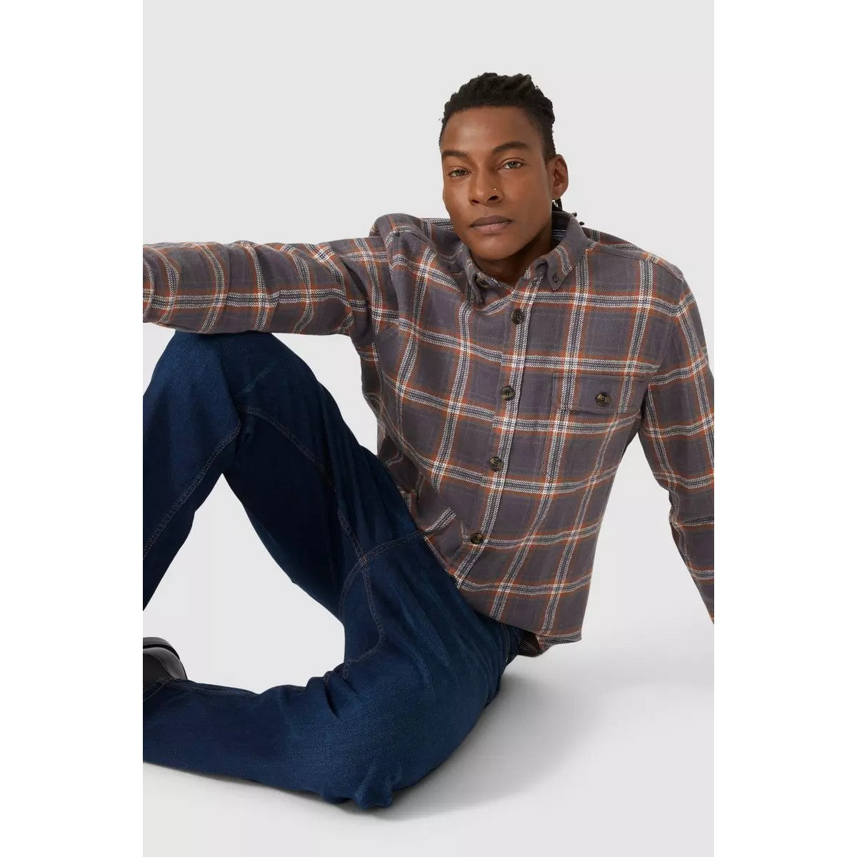 Dark Blue - Lifestyle - Mantaray Mens Dark Washed Relaxed Fit Jeans