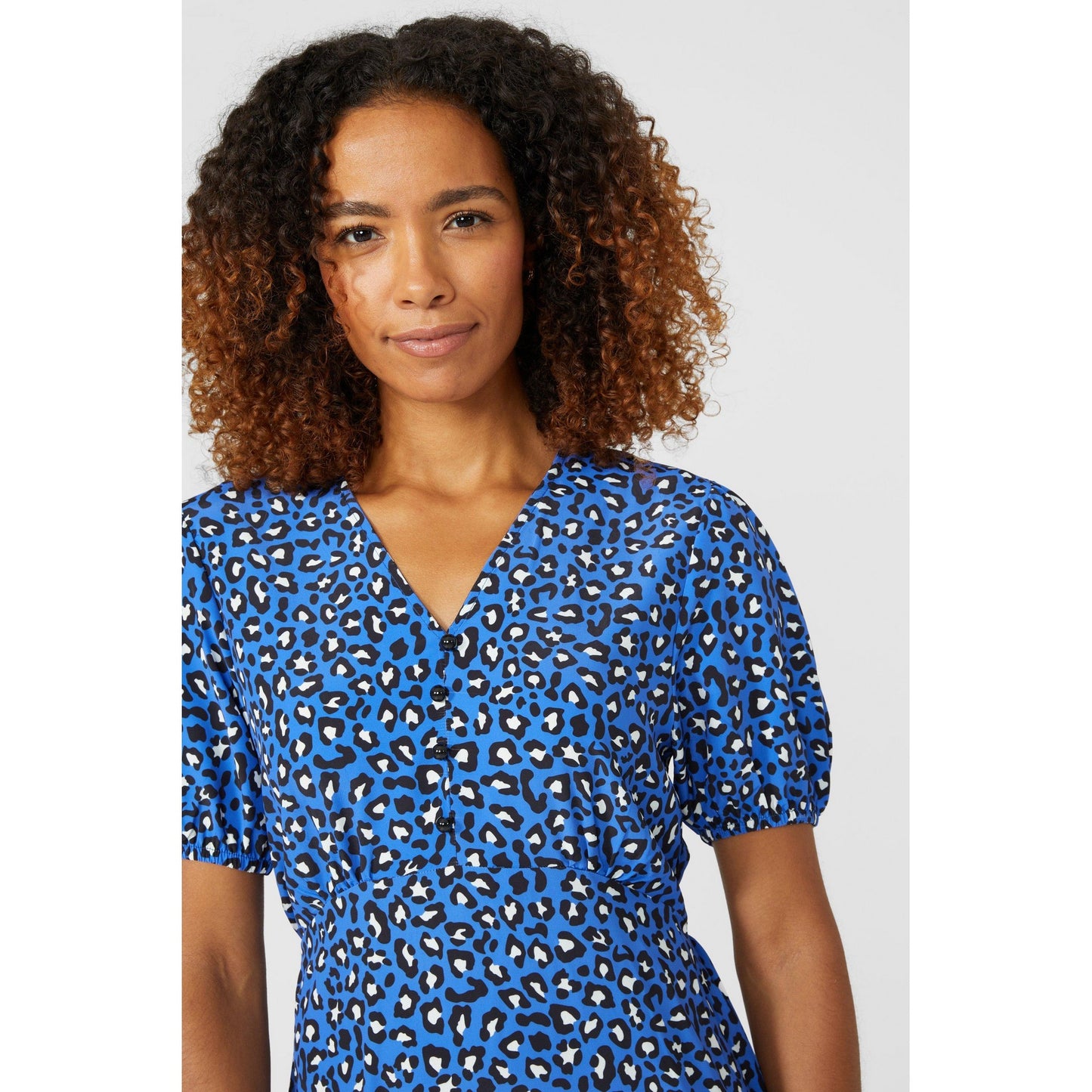 Blue - Pack Shot - Mantaray Womens-Ladies Animal Print Woven V Neck Dress