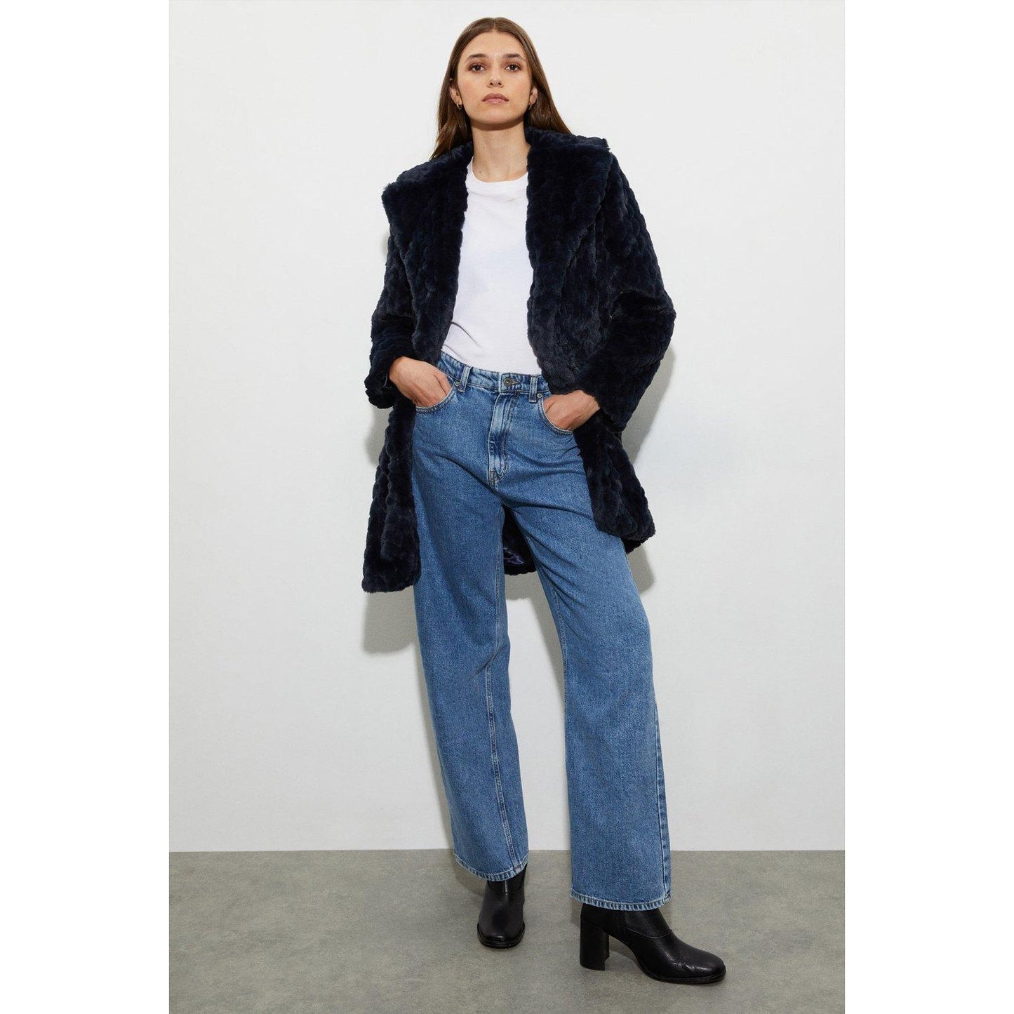 Midnight - Close up - Dorothy Perkins Womens-Ladies Textured Faux Fur Longline Coat